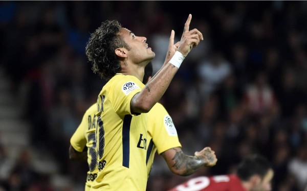 ﻿VIDEO: Neymar debuta con gol en el PSG
