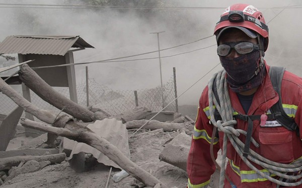 Ayuda internacional aún no llega a Guatemala tras erupción del volcán de Fuego