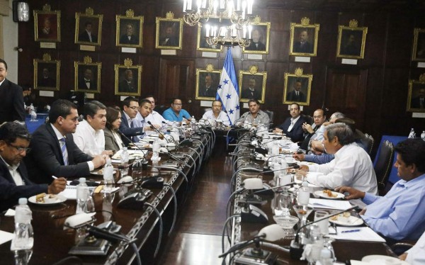 Llegada de la OEA marca nueva etapa en el diálogo nacional