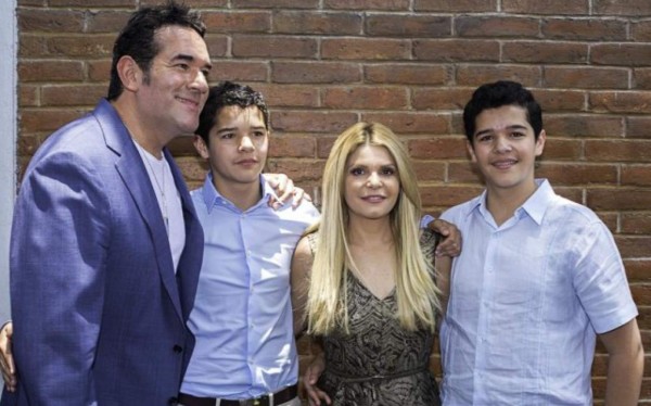 Itatí Cantoral y su ex Eduardo Santamarina, juntos de nuevo