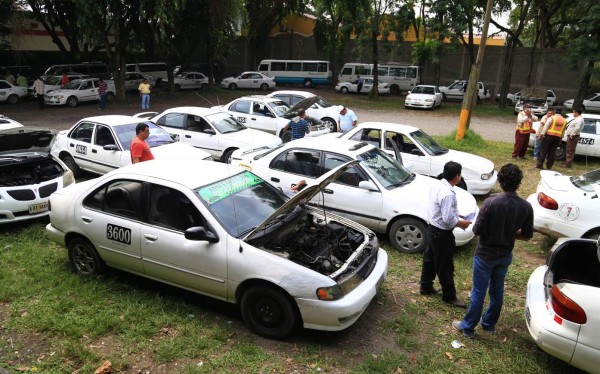 Unos 3,000 taxis de San Pedro Sula no hicieron el censo de Transporte