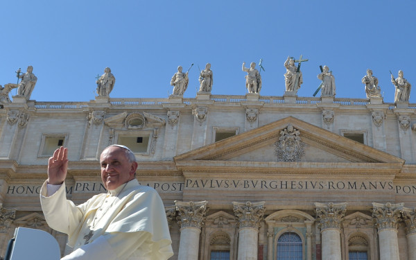 Reavivar la Iglesia es una de las misiones del Papa