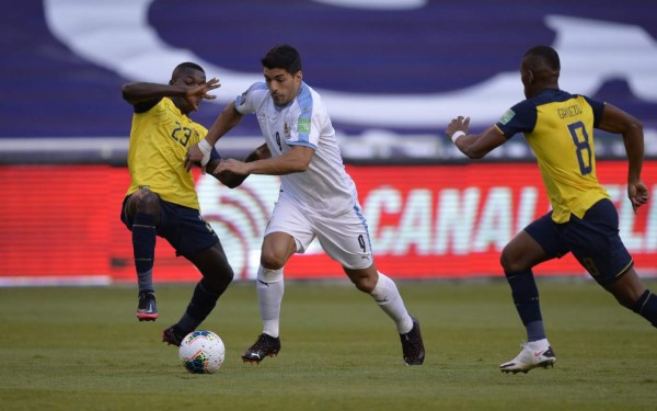 ¡Lluvia de goles! Uruguay sufre dura derrota ante Ecuador en segunda jornada de eliminatorias