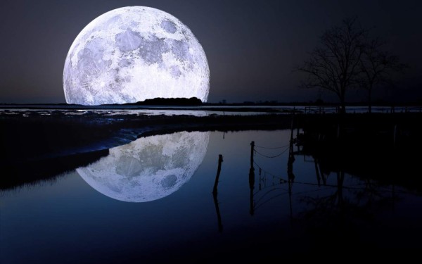 La Luna hará algo muy extraño este 31 de enero