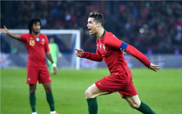 Cristiano Ronaldo dio la victoria a Portugal ante Egipto con dos goles en el descuento