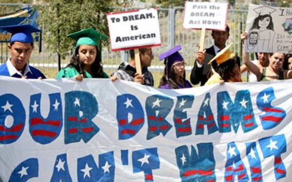 Presentarán propuesta para legalizar a los 'dreamers” en EUA