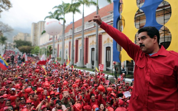 Venezuela: Descartan revocatorio contra Maduro este año