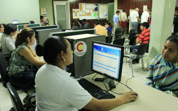 Para maestros y mecánicos hay trabajo en San Pedro Sula