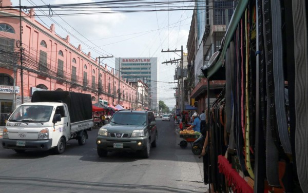 A medias trabaja hoy sector público y financiero en San Pedro Sula