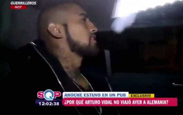 Arturo Vidal habría llegado ebrio a la concentración de Chile