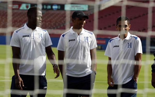 Honduras pisó la cancha donde debutará ante EUA