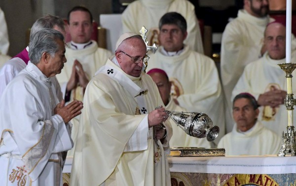 Papa recordó a excluidos y víctimas de violencia en basílica de Guadalupe