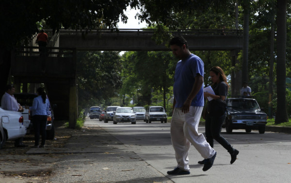 Tráfico vehicular causa estrés y ataques de ira a los conductores