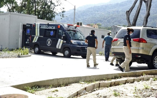 Solo seis de las 12 áreas del hospital móvil funcionan: Atic