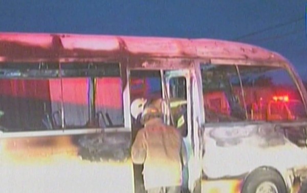 Le prenden fuego a otro bus en la capital de Honduras