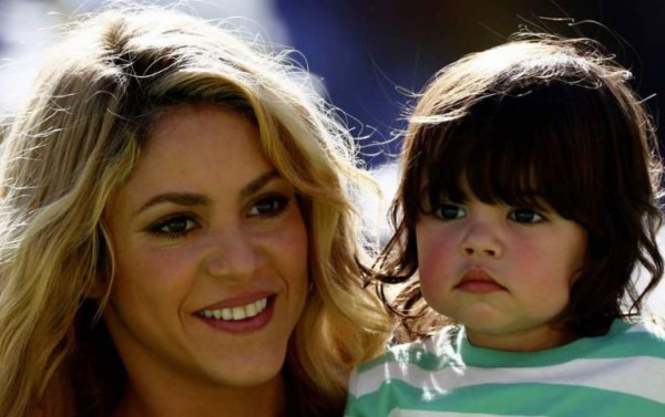 Shakira y Piqué confirman que están esperando su segundo hijo