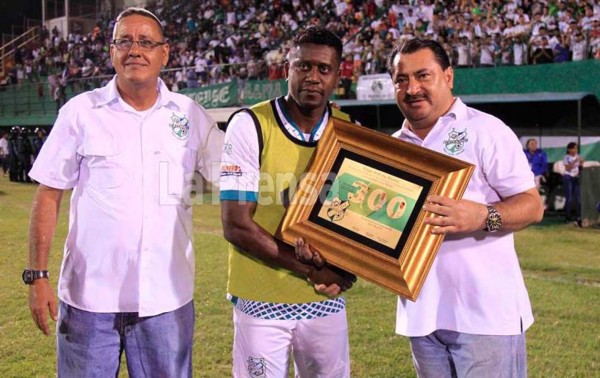 Geovany Santos participó en homenaje a glorias del Platense días antes de ser asesinado