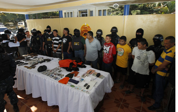 Siete detenidos deja madrugón policial en Tegucigalpa