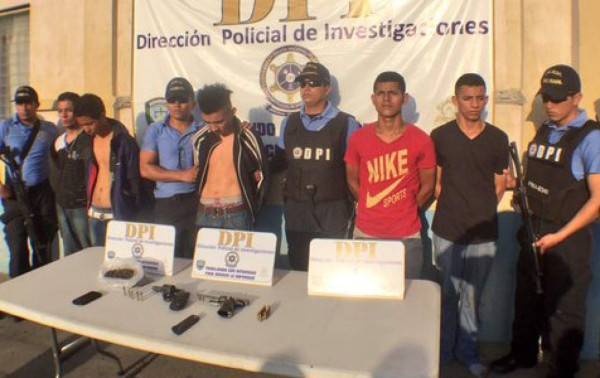 Capturan a cinco pandilleros acusado de extorsión en San Pedro Sula
