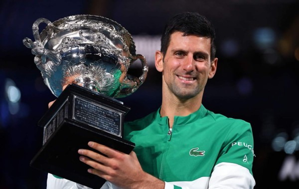 Djokovic mantiene su idilio y conquista el Open de Australia 2021