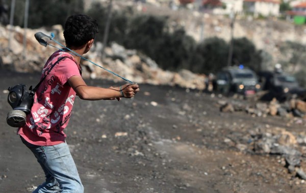 Israel podria castigar a los padres de menores detenidos en protestas