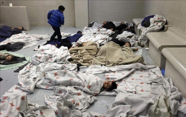 Unos 200 niños por día cruzan la frontera mexicana hacia Estados Unidos