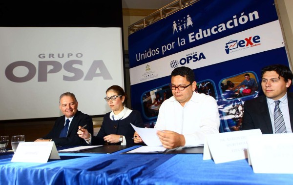 Grupo Opsa apoya a Educación en alfabetización de hondureños