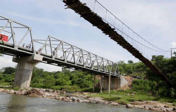 Más de 100,000 yoreños se benefician con puente