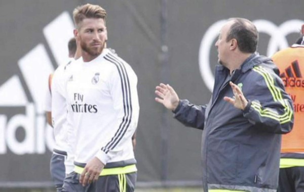 Ramos no aguanta crítica de Benítez y le responde