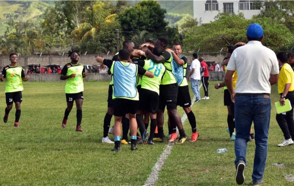 Olancho FC golpea primero y acaricia el ascenso a la Liga Nacional de Honduras