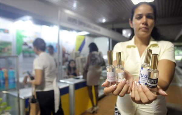 Censuran los perfumes dedicados a Chávez y al 'Che'