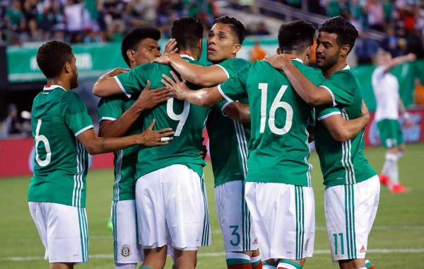 México vence a Irlanda antes de recibir a Honduras en el Azteca