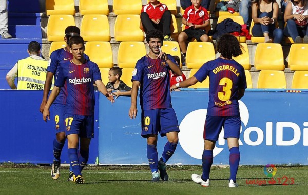 Barcelona B rescata empate sobre el final con 'Choco' Lozano en cancha