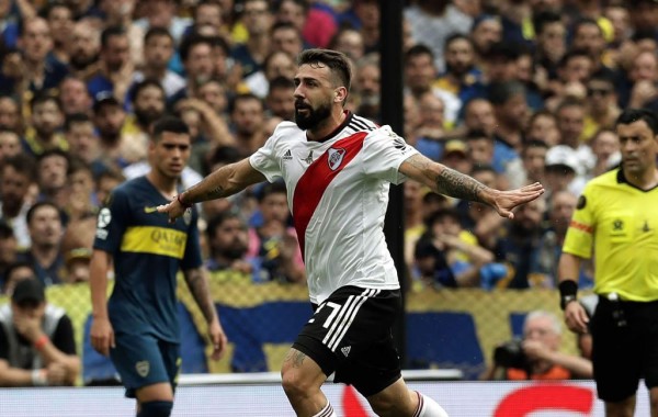 Boca Juniors y River Plate empataron en la ida de la final de la Copa Libertadores