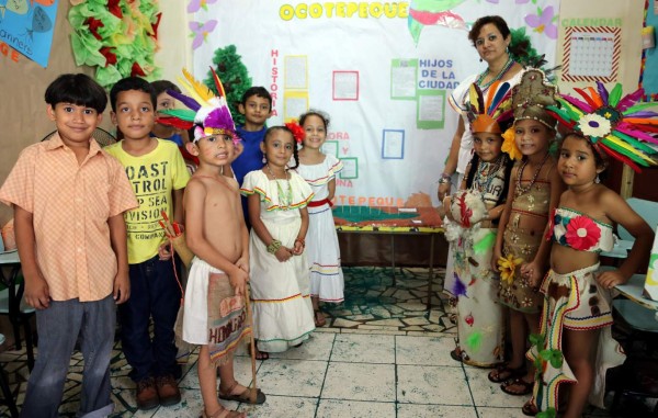 Celebran la belleza de la cultura hondureña