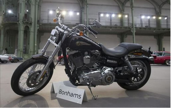 La Harley del Papa vendida por 210.000 euros