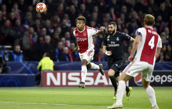 Real Madrid sufre para vencer al Ajax y se acerca a cuartos de la Champions League