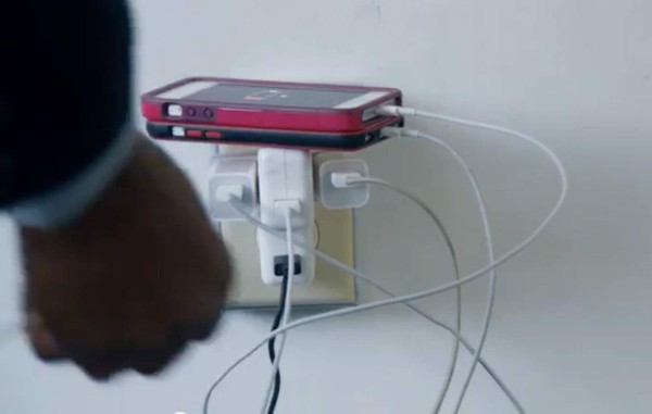 Samsung se burla de las baterías del iPhone en nuevo comercial