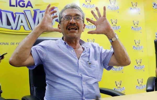 Siete equipos de la Liga Nacional exigen la renuncia de Wilfredo Guzmán y le dan plazo de 48 horas