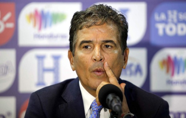 Jorge Luis Pinto: 'Queremos ganar como sea los seis puntos'