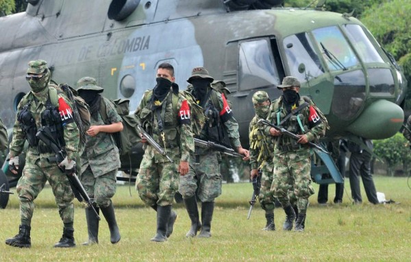 Atentado en Colombia deja una persona muerta y cuatro heridas