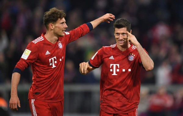 Bayern Múnich destroza al Borussia Dortmund y se adueña del liderato de la Bundesliga