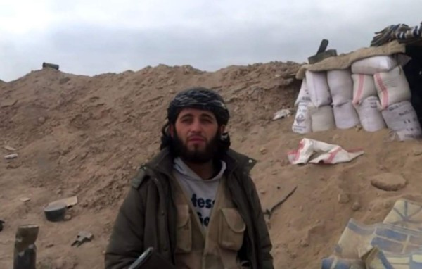 Video: Matan a terrorista mientras grababa un mensaje