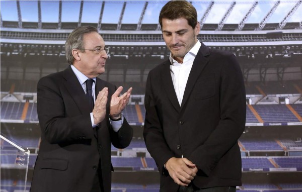 Florentino Pérez: 'Casillas se va porque ese es su deseo'
