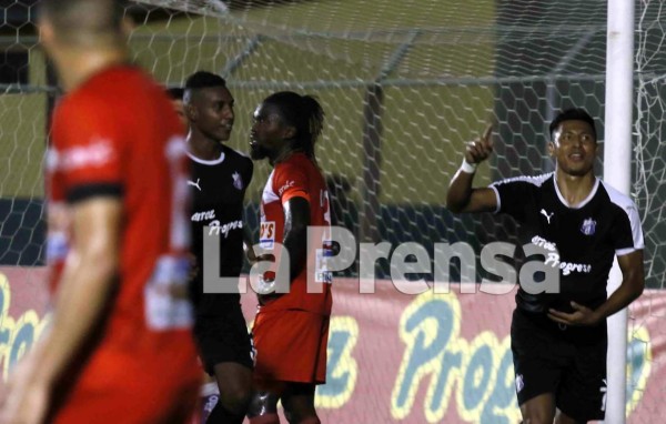 Honduras Progreso y Vida abrieron la jornada 15 con un empate