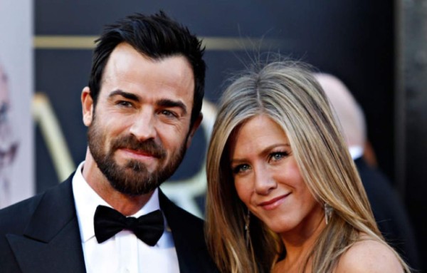 Jennifer Aniston prueba la leche materna de la esposa del presentador Jimmy Kimmel