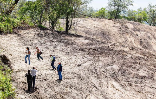 Fiscalía supervisa proyecto de urbanización en El Merendón