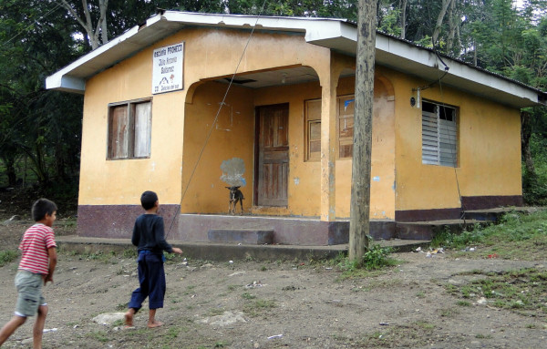 Niños de Santa Rita ya no recibirán clases hacinados en 2014