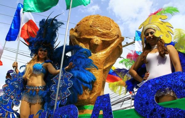 Diversión a lo grande en el carnaval de San Pedro Sula