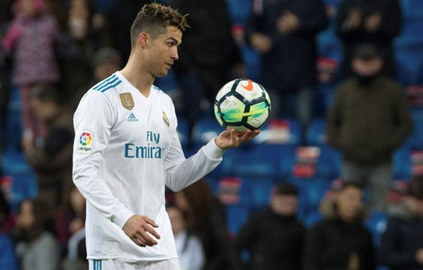 Cristiano Ronaldo ofrece un cheque en blanco para evitar ir a la cárcel, según prensa española